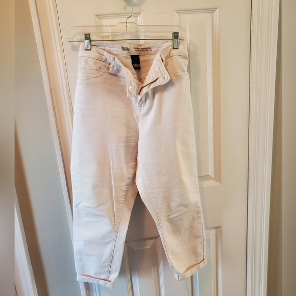 Mossimo White Denim Crop Jeans - Picture 1 of 3